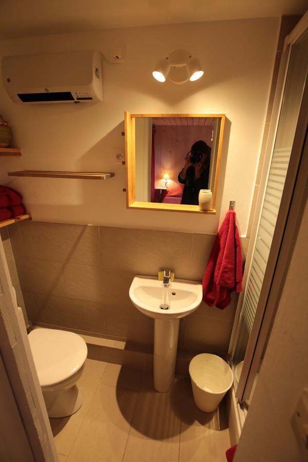 Cote Chenes Verts - Chambres D'Hotes Viols-en-Laval ภายนอก รูปภาพ